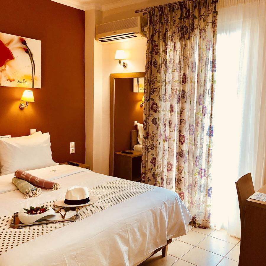 G George Aparthotel Nidrí Kültér fotó