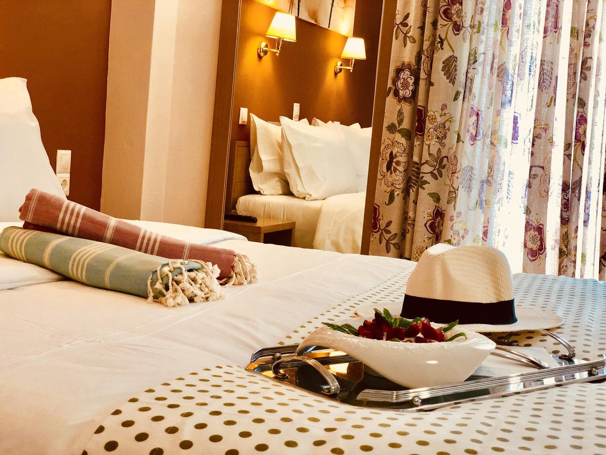 G George Aparthotel Nidrí Kültér fotó