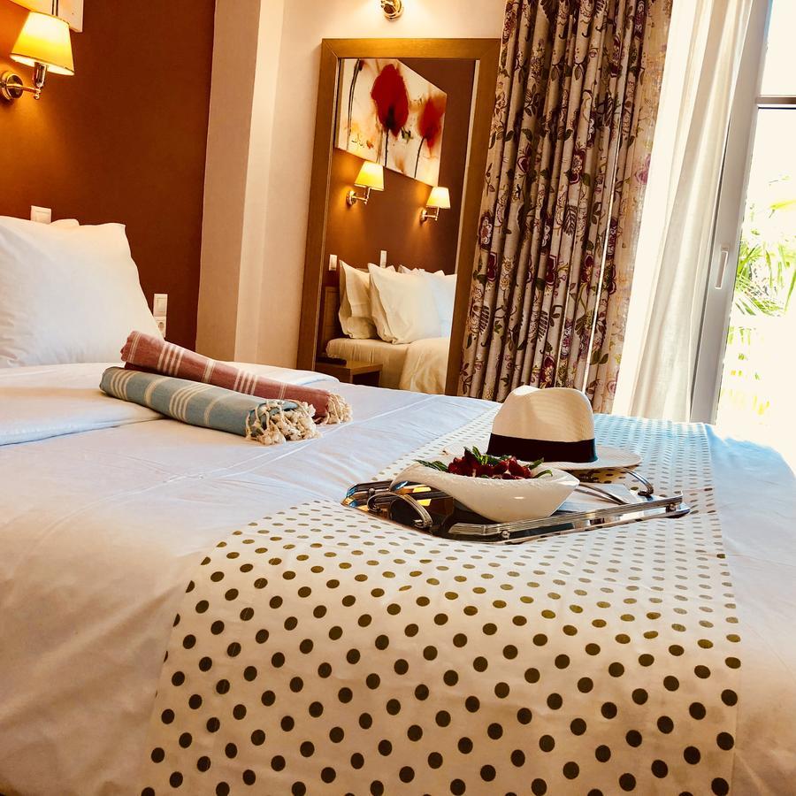 G George Aparthotel Nidrí Kültér fotó