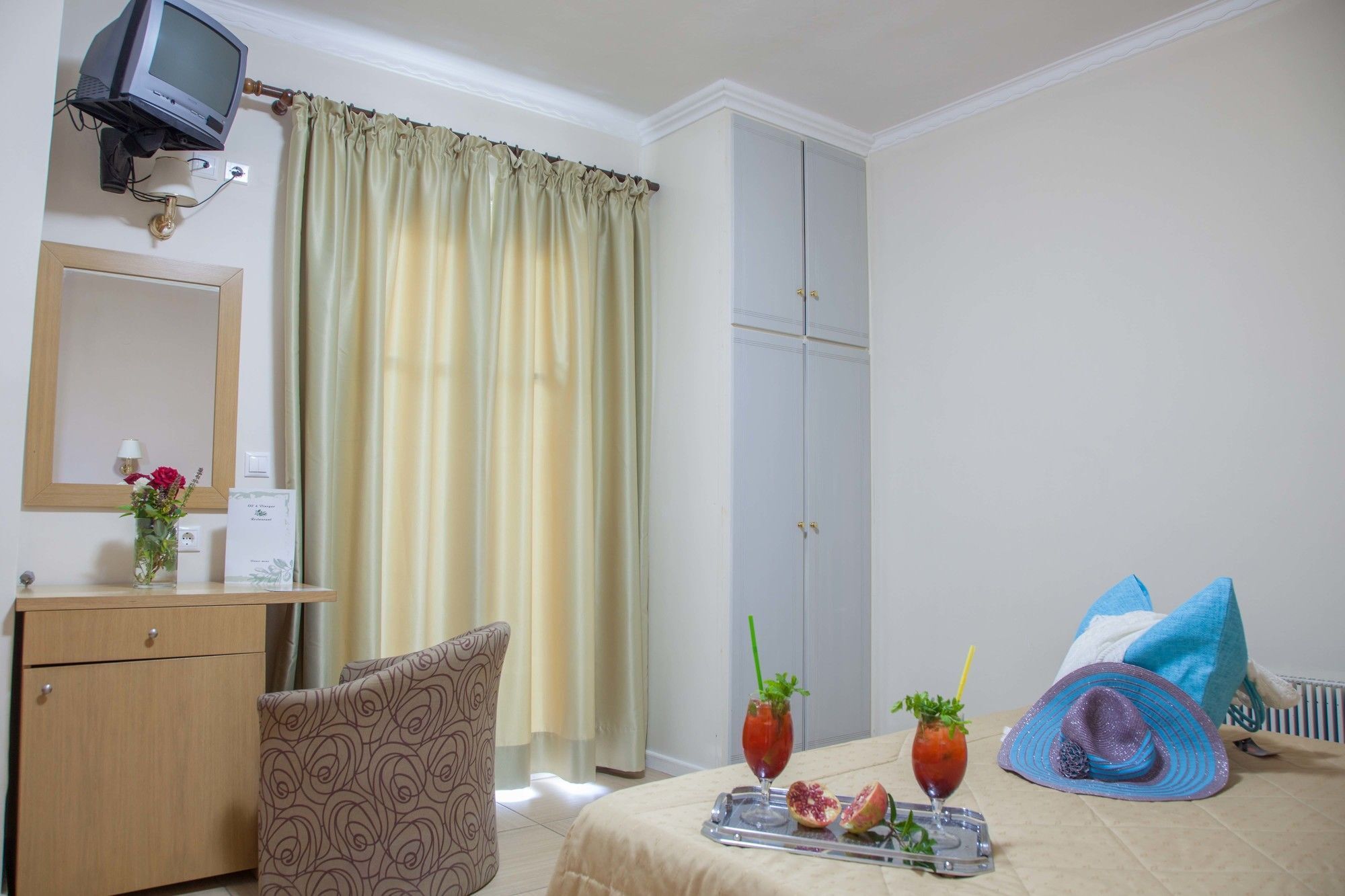 G George Aparthotel Nidrí Kültér fotó